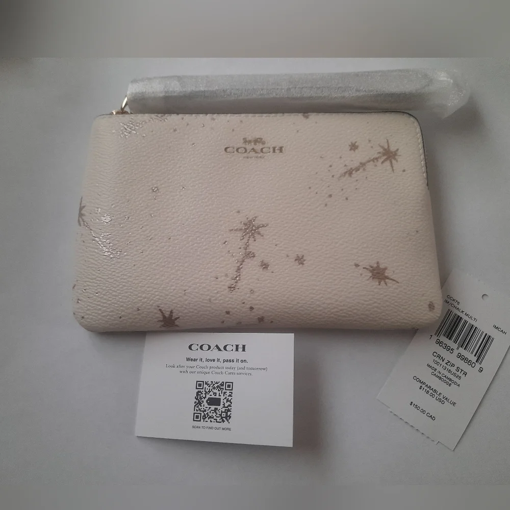 New Coach Wristlet With Star Print NWT - Picture 1 of 5
